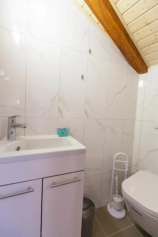 Villa Holiday Home Nika Omišalj Croácia